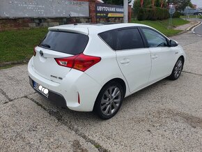 Toyota Auris HYBRID 1.8 CVT - 5