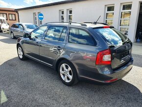 ŠKODA OCTAVIA COMBI 1.6 TDI 77KW ELEGANCE - 5