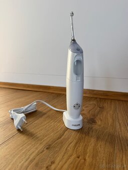 HX8438/01 ústna sprcha PHILIPS sonicare - 5