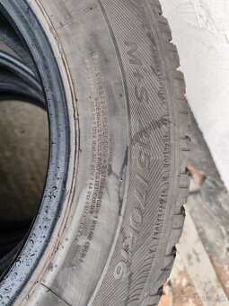 Zimné pneumatiky  Good Year 215/70R16 - 5