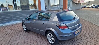 Predam Opel Astra H 1.7 CDTI .74 KW Diesel rok 2007 - 5