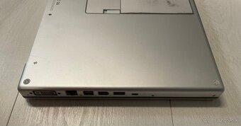 Apple MacBook Pro  C2D 15” 2008 - 5