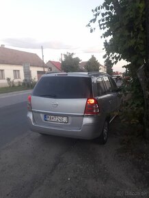 Predam opel zafira - 5