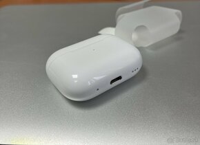 Apple AirPods Pro 2 2023 USB C - nové v záruke - 5