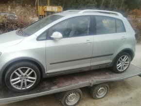 Rozpredám volkswagen plus croos 1,9 tdi 77 kW 2008 - 5