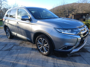 Mitsubishi Outlander - 5