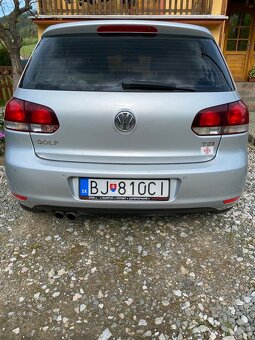 Volkswagen Golf - 5