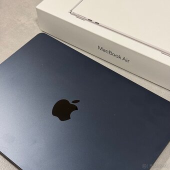 MacBook Air M3 - 5