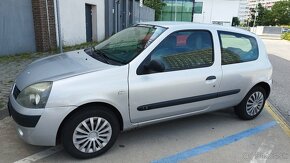 Renault Clio 1.2 - 5