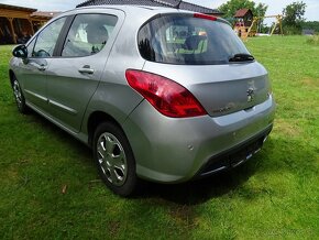 Peugeot 308 1,6i 103 kW automat, nepojízdný - 5