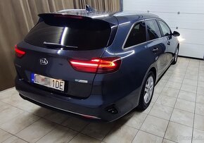 Kia Ceed SW 1,6 CRDi A7 DCT MHEW Gold - 5