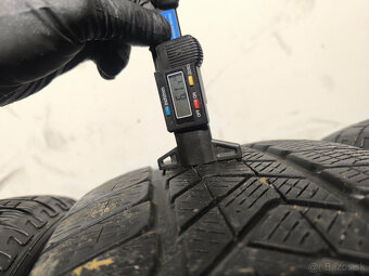 235/55 R19 Zimné pneumatiky Pirelli Scorpion Winter 4 kusy - 5