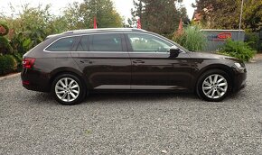 ŠKODA SUPERB COMBI 3 - 2.0TDI 110kW -2016 - NAVI - FULL LED - 5