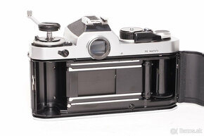 Nikon FE, Nikon Lens E 50mm/1-8 - 5