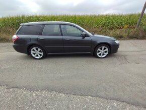 Subaru legacy combi,4 x 4,2.0 i benzin,110 kw,rv 2008,koupen - 5