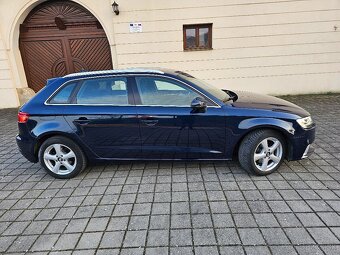 Audi A3 1.6 TDI M6 Sport Navi Virtual ťažné LED R16 Orig. KM - 5