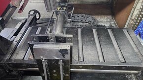 BOMAR CNC AUTOMATICKÁ PÁSOVÁ PILA NA KOV ERGONOMIC 290.250 - 5