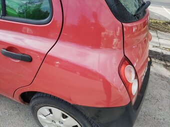 Nissan Micra 1.0 - 5