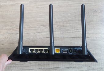 WiFi Router Netgear R6400v2 - 5