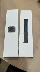 Apple Watch Series 8 GPS + Cellular 41mm Graphite Steel - 5
