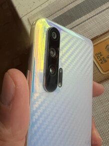 Huawei Honor 20 PRO 256/8gb RAM - 5