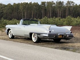 Cadillac Eldorado 1958 – Najexkluzívnejší kabriolet Ameriky - 5