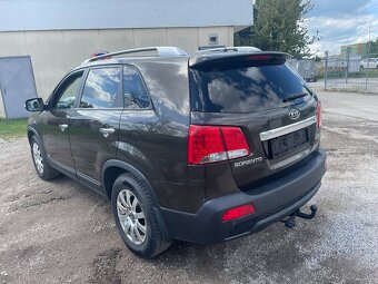 Kia Sorento 2,2 CRDi 4WD Activepro - 5