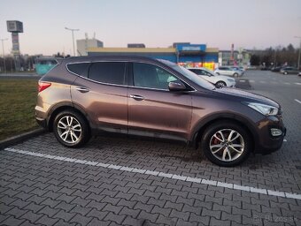 Hyundai Santa Fe 2,2 - 5