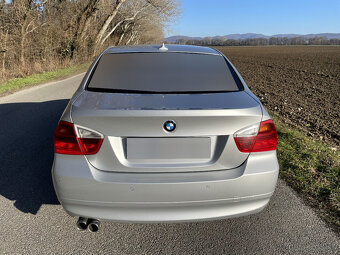 BMW E90 330xi 190kW A/T - 5