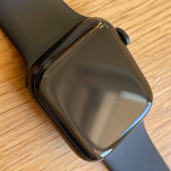 Apple Watch SE 44 mm 2022 - 5