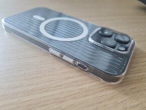 Innocent Suit Case MagSafe kryt priesvitný iPhone 15 Pro - 5