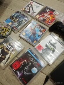 Playstation 3 Slim, ovládače, káble, čítať text - 5