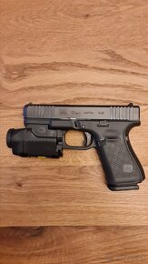 Taktické svietidlo s laserom GLOCK - 5