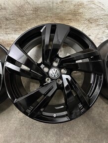 Hliníkové disky 5x112 R20 VW Nevada - Touareg RLine CR7 - 5