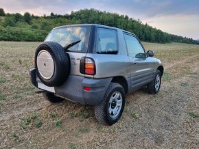 TOYOTA RAV4 2,0i ... 4x4 ... - 5