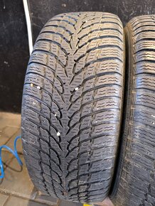 215/60 R16 Nokian zimne pneumatiky - 5