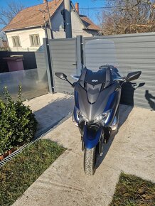 Yamaha Tmax530 - 5