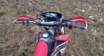 Honda CRF l 250 - 5