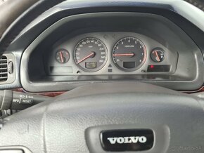 VOLVO S80 - 5