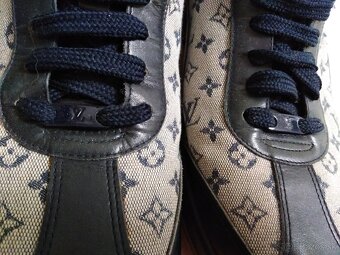 Louis Vuitton  Sneakers 39 - 5