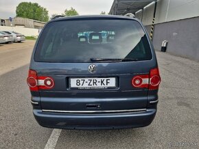 Predám Volkswagen Sharan 1.9 TDI 85 KW Sportline r.v.2008 - 5