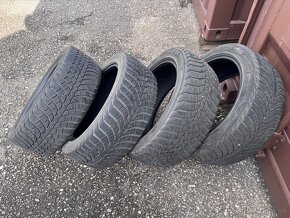 Predám zimné pneumatiky Kumho 235/45 R18 - 5