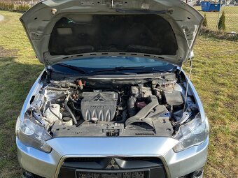 Mitsubishi Lancer Sportback 1,6 LPG - 5