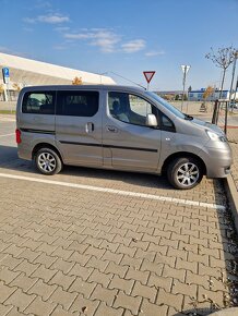 Nissan NV 200 - 5