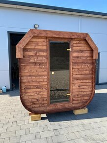 Hotová poskladaná sauna aj s pecou - sudova sauna - 5