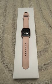 Apple Watch series 6 40 MM - 120 EUR - 5