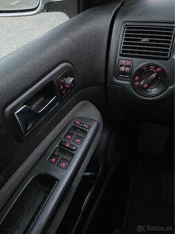 VW GOLF IV 2.0 - 5