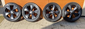 NANUQ   originá škoda alu disky 4x112 225 45 R17 - 5