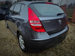 Hyundai i30 1.4i CVVT Facelift 2011 111 000km - 5