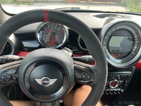 Mini Cooper JCW Cabrio - 5